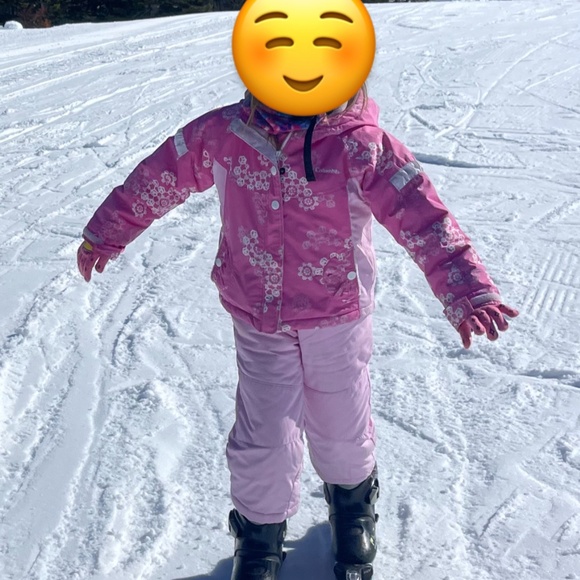 Super cute pink snow suit Toddler Ski Bib and Jacket size
